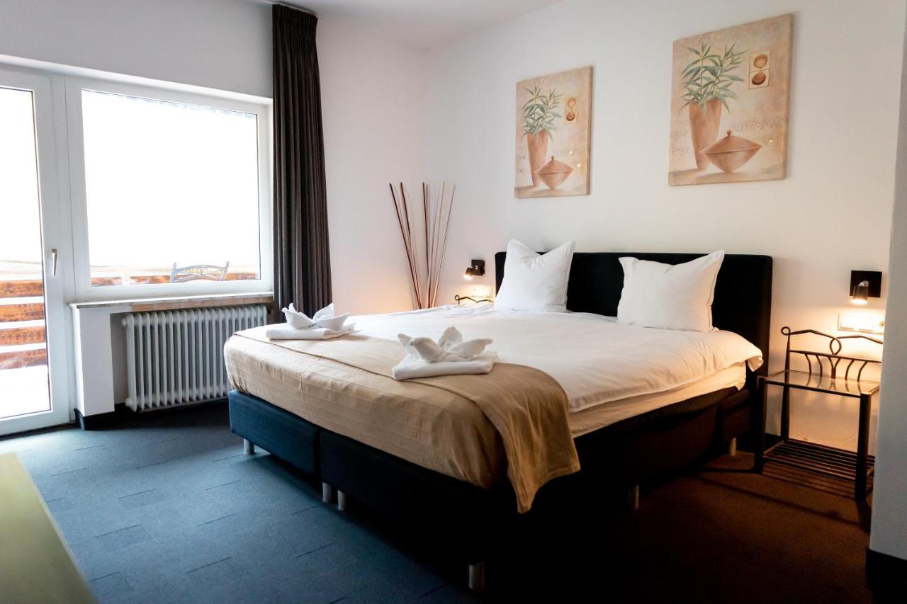 Hotel Tiefenhagen Sauerland レンネシュタット エクステリア 写真