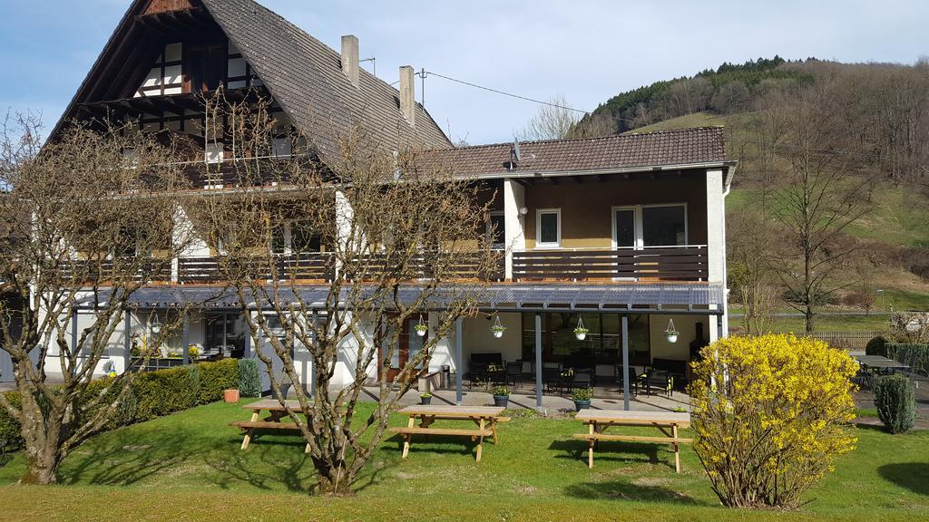 Hotel Tiefenhagen Sauerland レンネシュタット エクステリア 写真