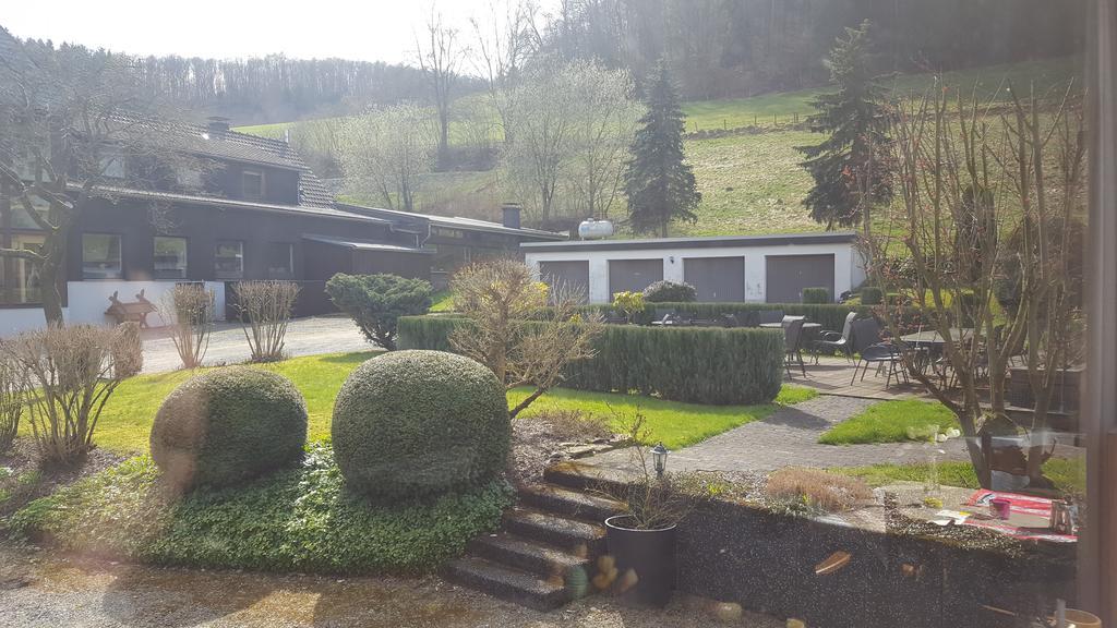 Hotel Tiefenhagen Sauerland レンネシュタット エクステリア 写真